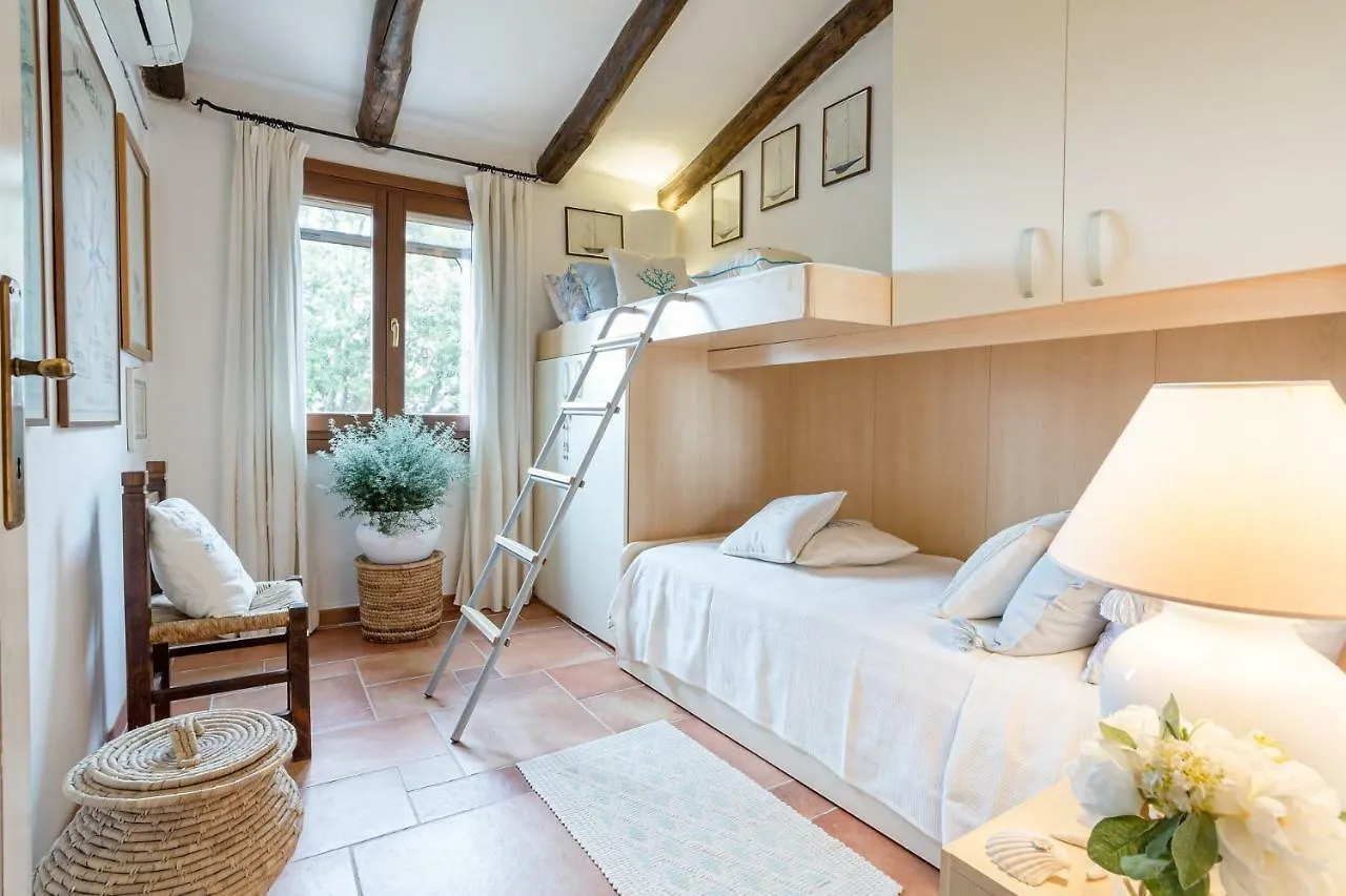 Villa Francesca Santa Teresa Gallura 0*,